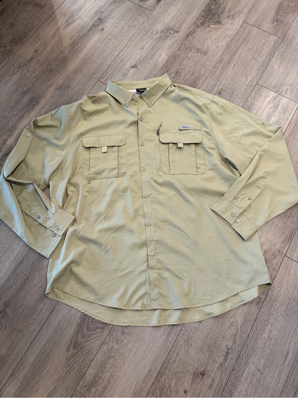 Pudolla XXXL Button-Down Shirt in Light Olive fishing
